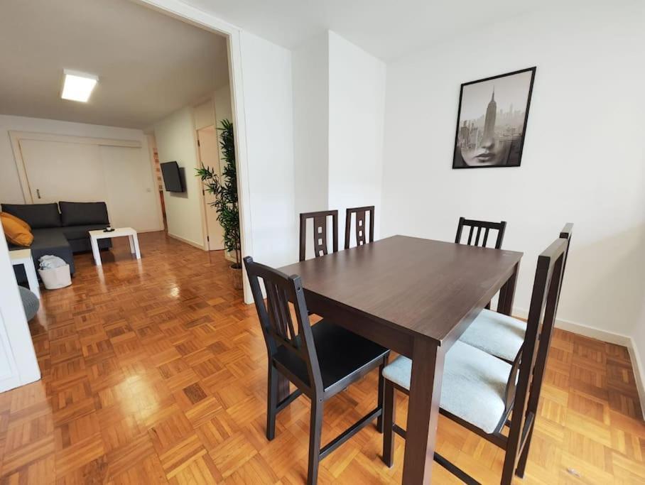 Centro De Vigo Garaje Appartement Buitenkant foto